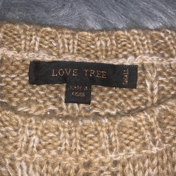 Sweater - Picture 2 of 3